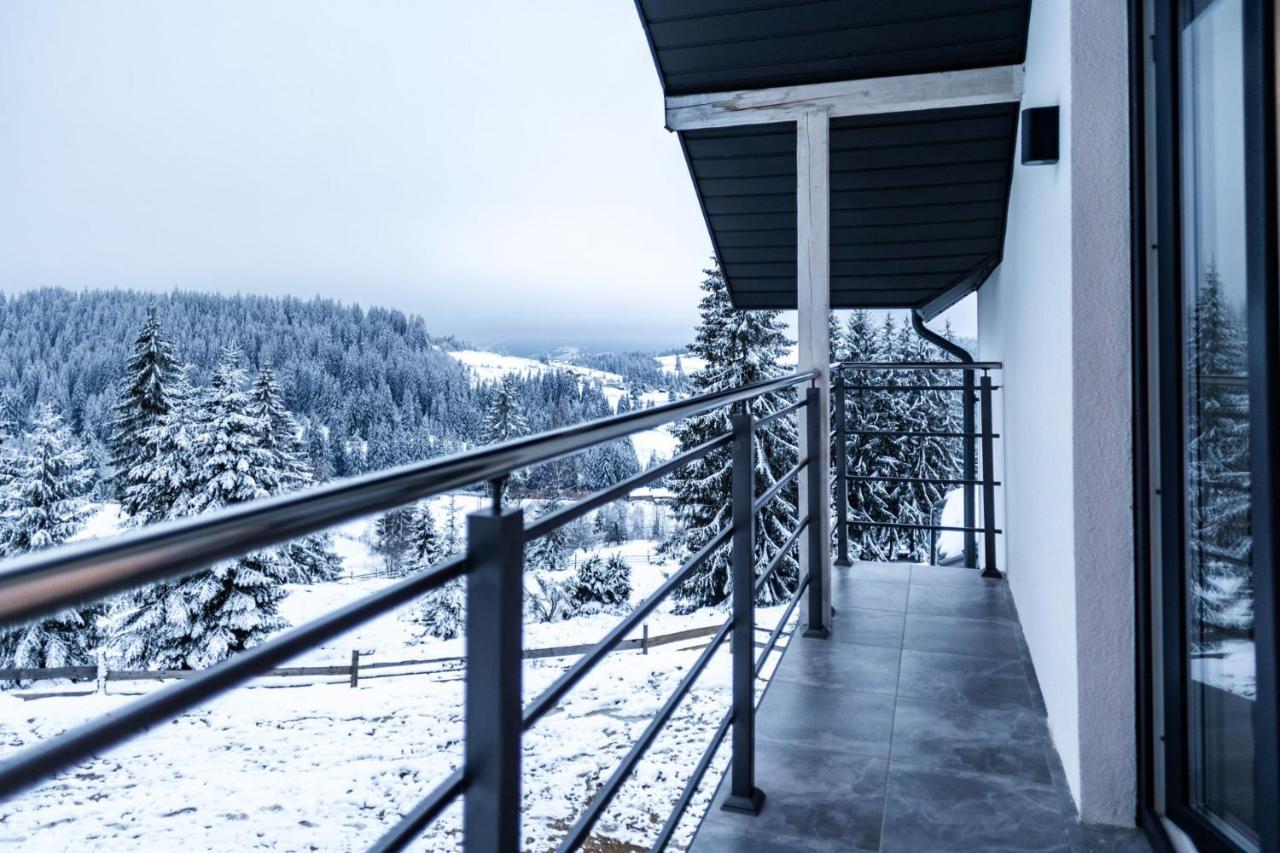 Lidia Chalets Polyanitsa Popovichevskaya Exteriör bild